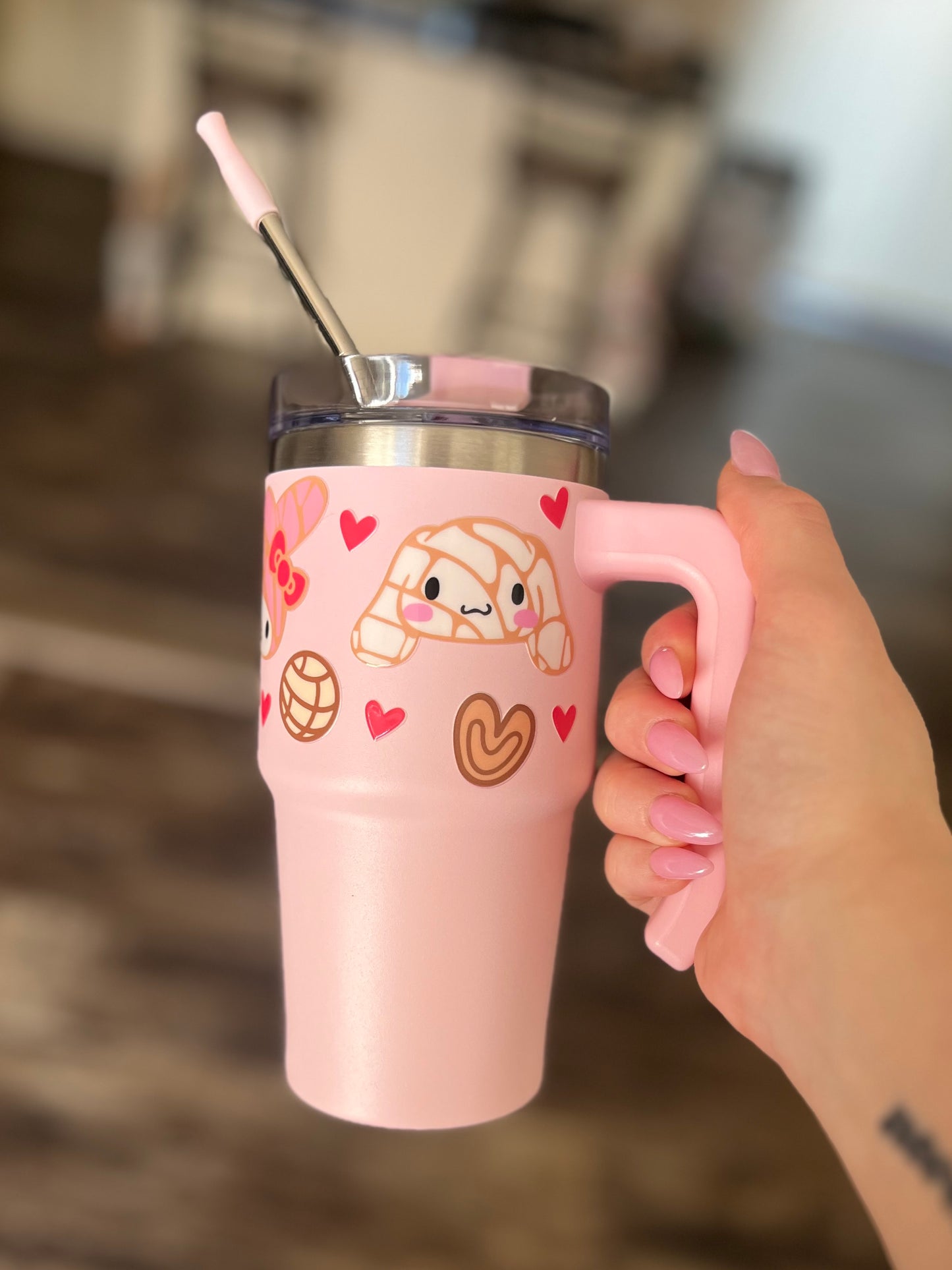 Kitty Concha Crew Tumbler